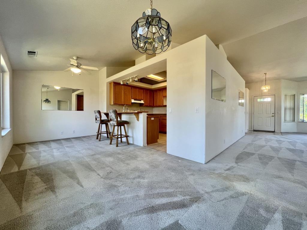 112 Wagon Wheel Dr - Photo 6 of 15