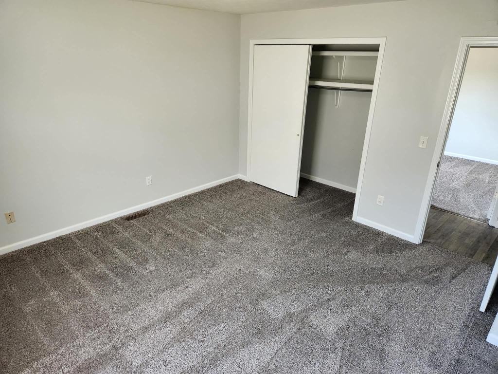 1606 Tippecanoe Dr Apt C2 - Photo 3 of 5