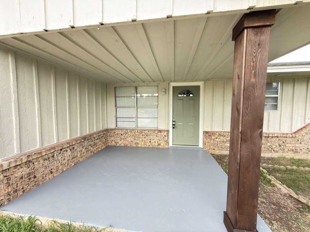 4603 Sw H Ave - Photo 2 of 16