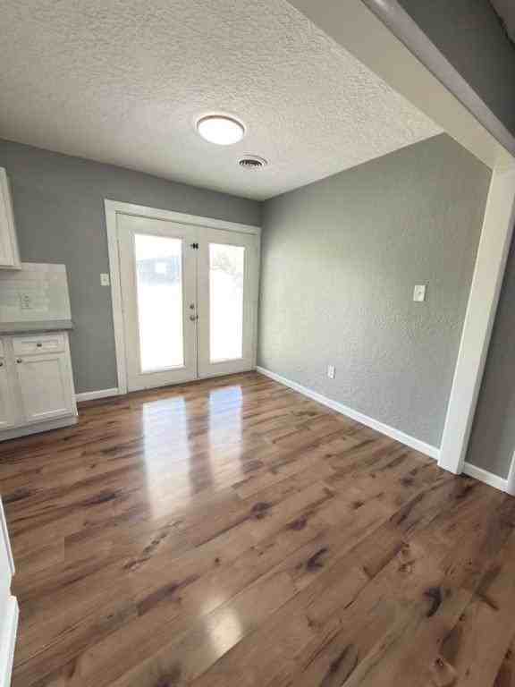 4603 Sw H Ave - Photo 4 of 16