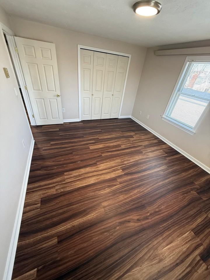 172 N Main St #7 - Photo 6 of 14