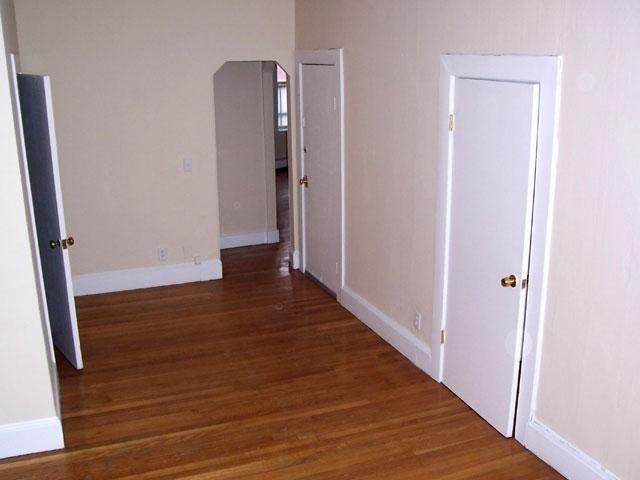 110 Willow St ##2 - Photo 4 of 8