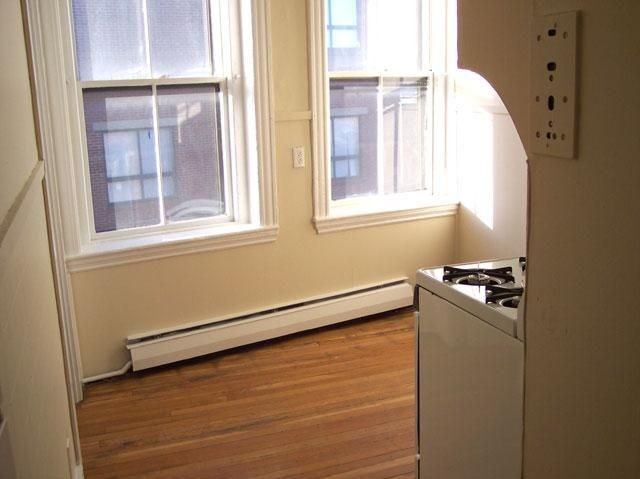 110 Willow St ##2 - Photo 6 of 8