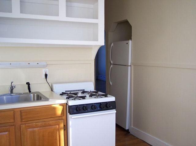110 Willow St ##2 - Photo 7 of 8