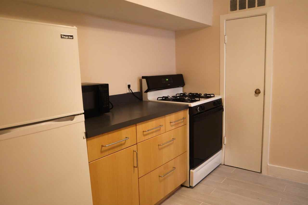 3367 18th St Nw #BS - Photo 5 of 11