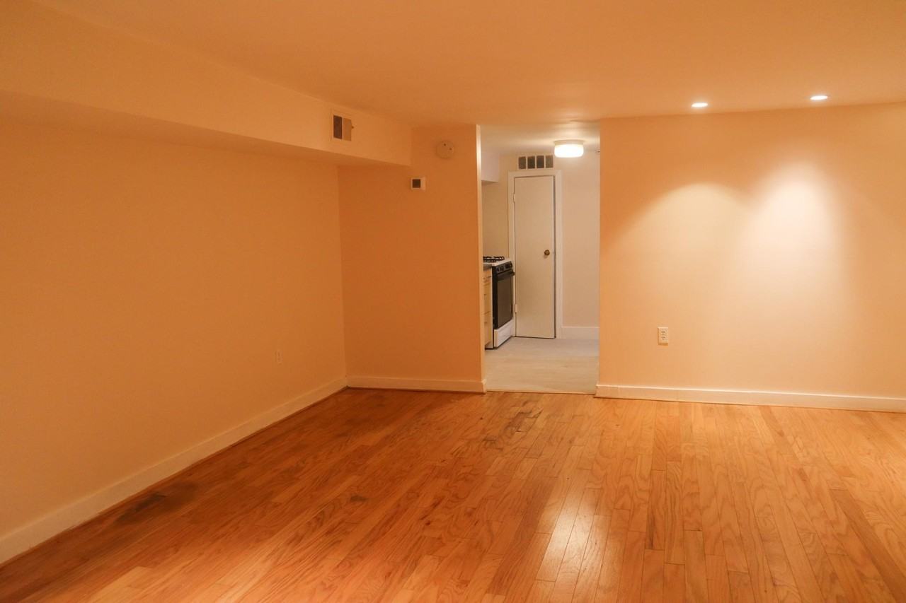 3367 18th St Nw #BS - Photo 4 of 11