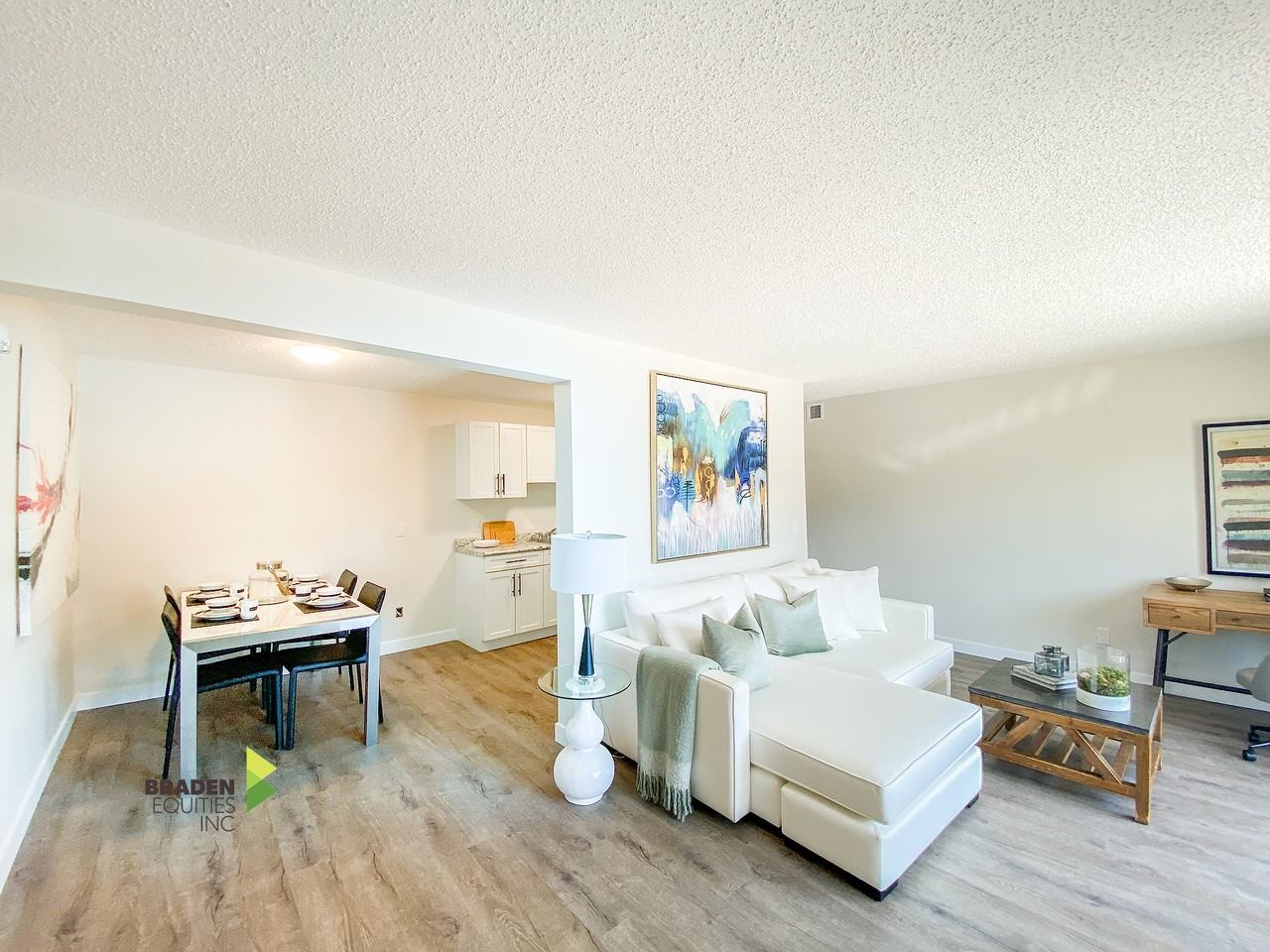 Strathcona Apartments - Photo 5 of 30