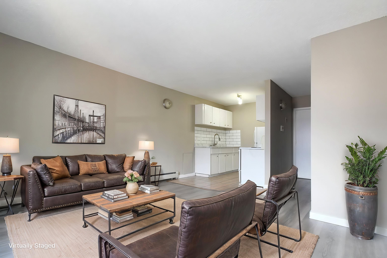 Priya Place - Photo 2 of 14