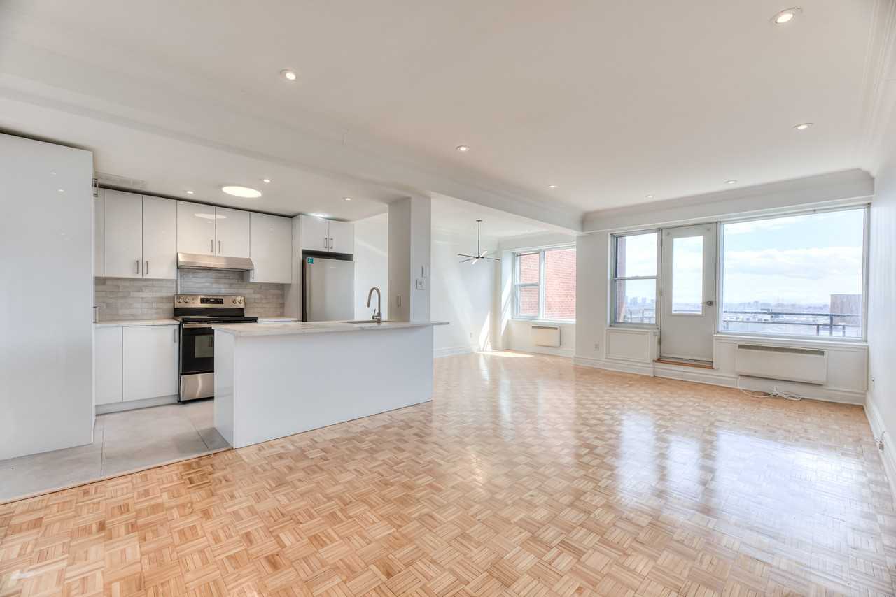 200 Av Kensington — photo 1