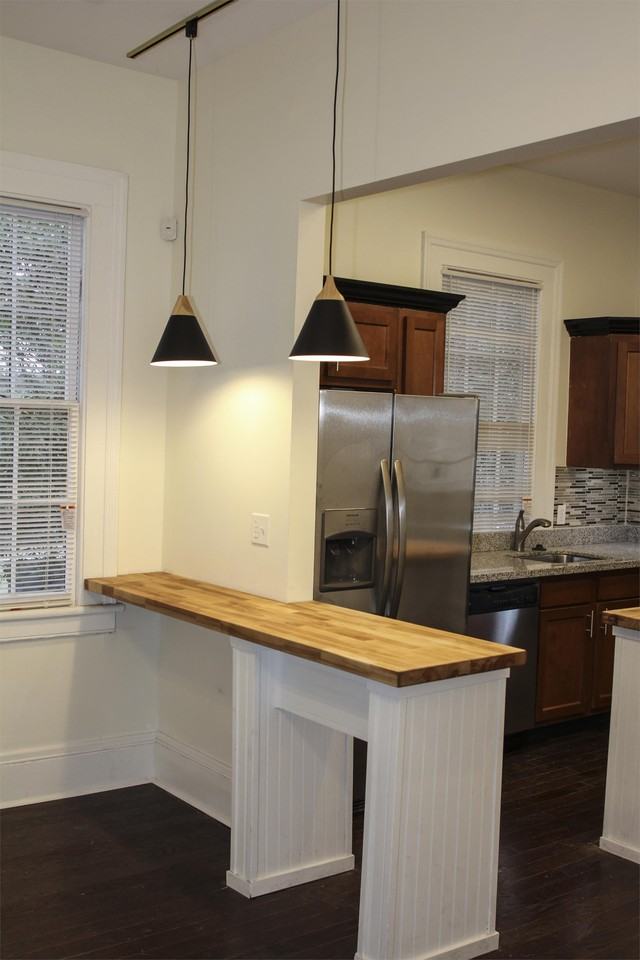 201 W Duffy St - Photo 3 of 29