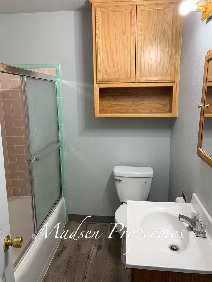 993 East Ave #D - Photo 6 of 16