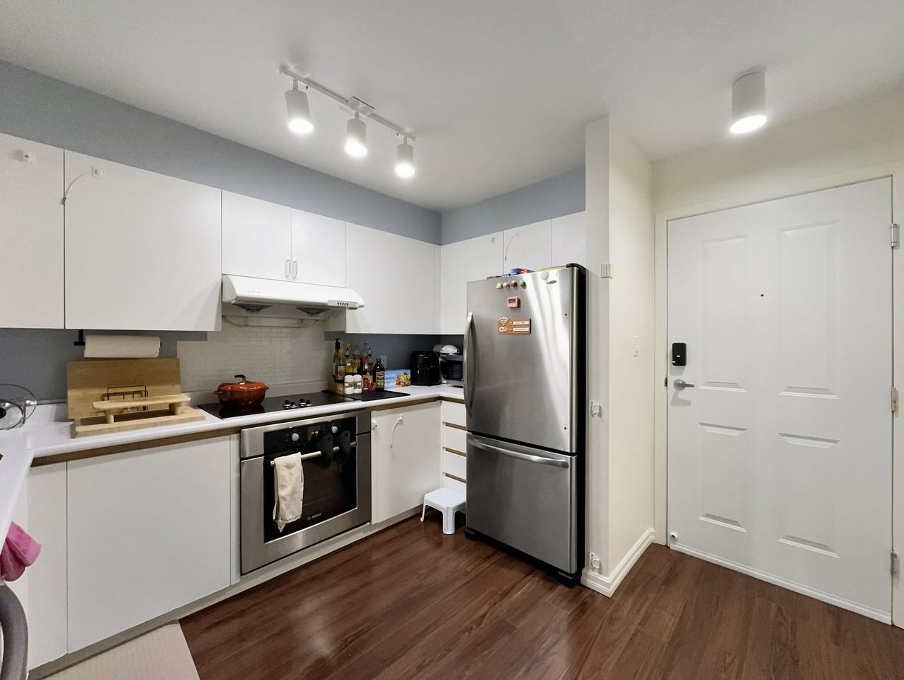 8620 Jones Road - Photo 3 of 13
