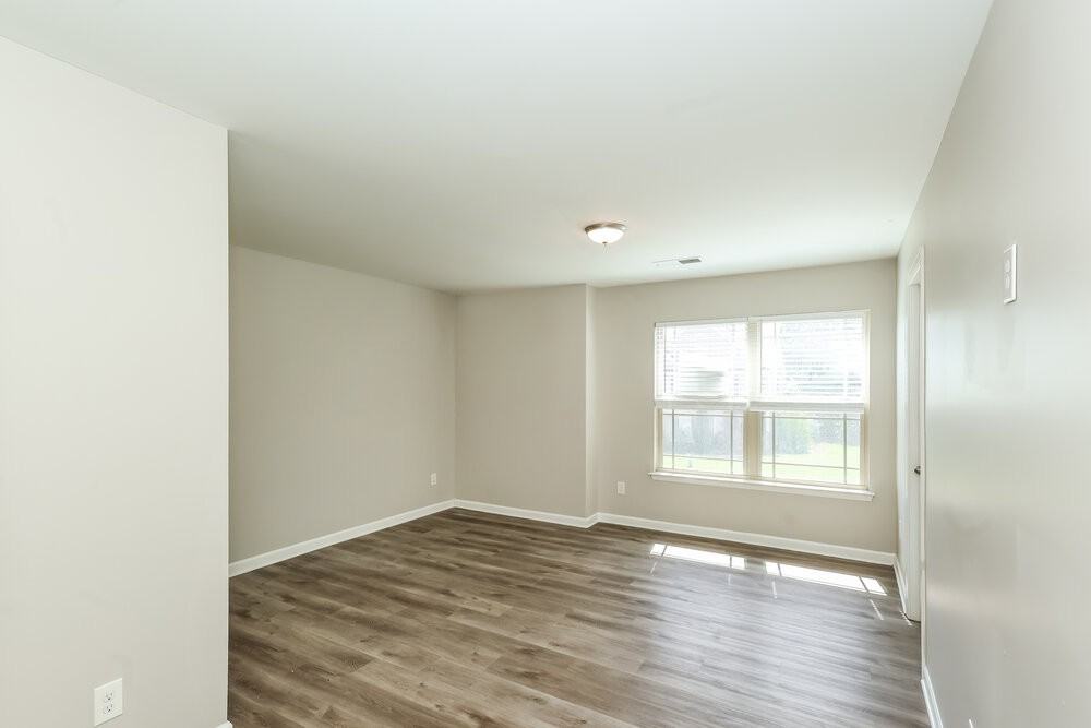 117 Worthing Ln - Photo 5 of 17