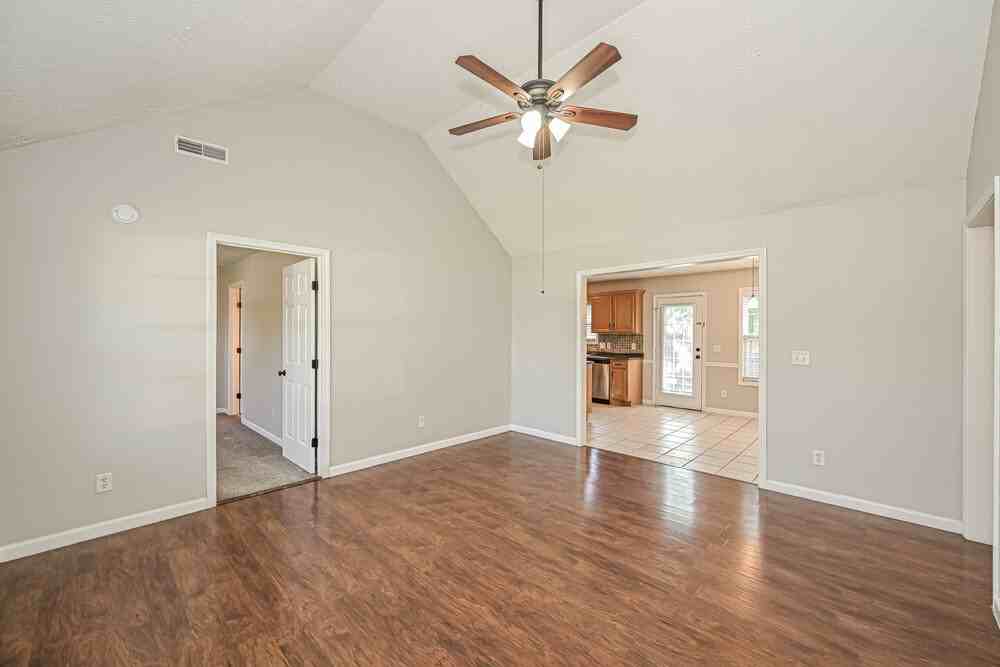 9003 Callan Ct - Photo 3 of 16