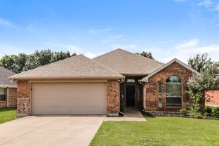 109 Magnolia St - Photo 1 of 1