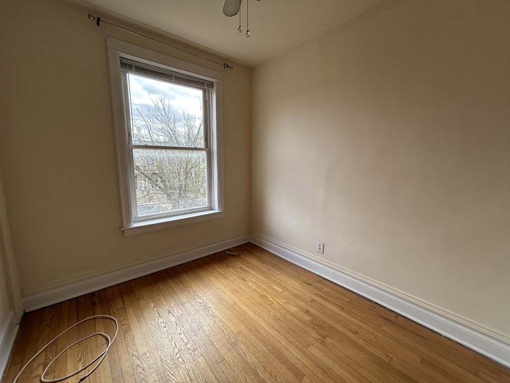 1216 W Addison St #2F - Photo 6 of 14