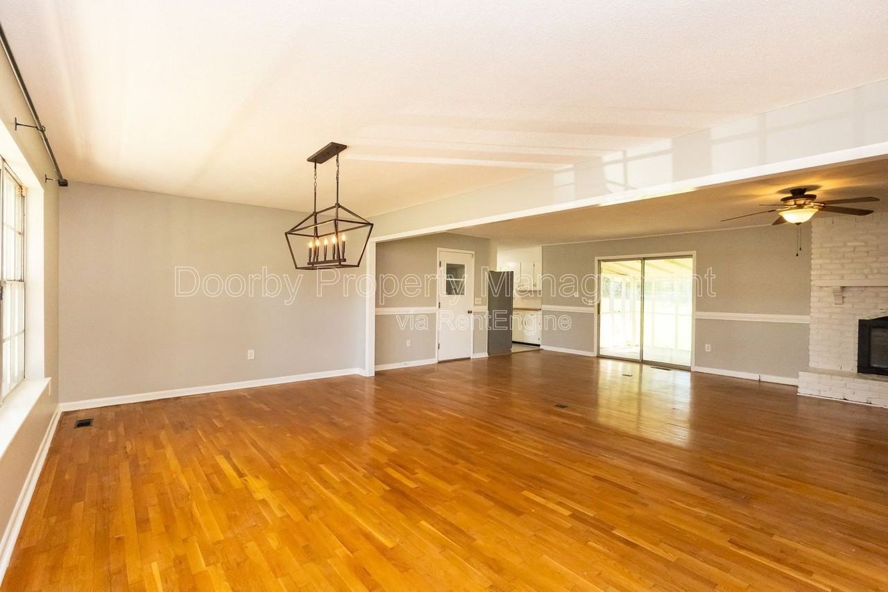 834 Kay Cir - Photo 2 of 25