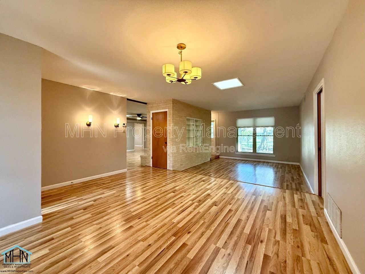 7010 Forest Way St - Photo 5 of 21