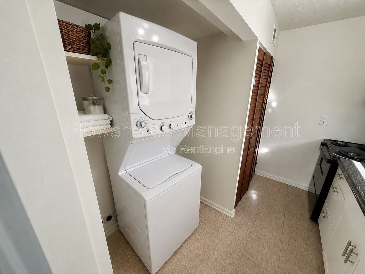 5504 Lodema Way #4 - Photo 2 of 9