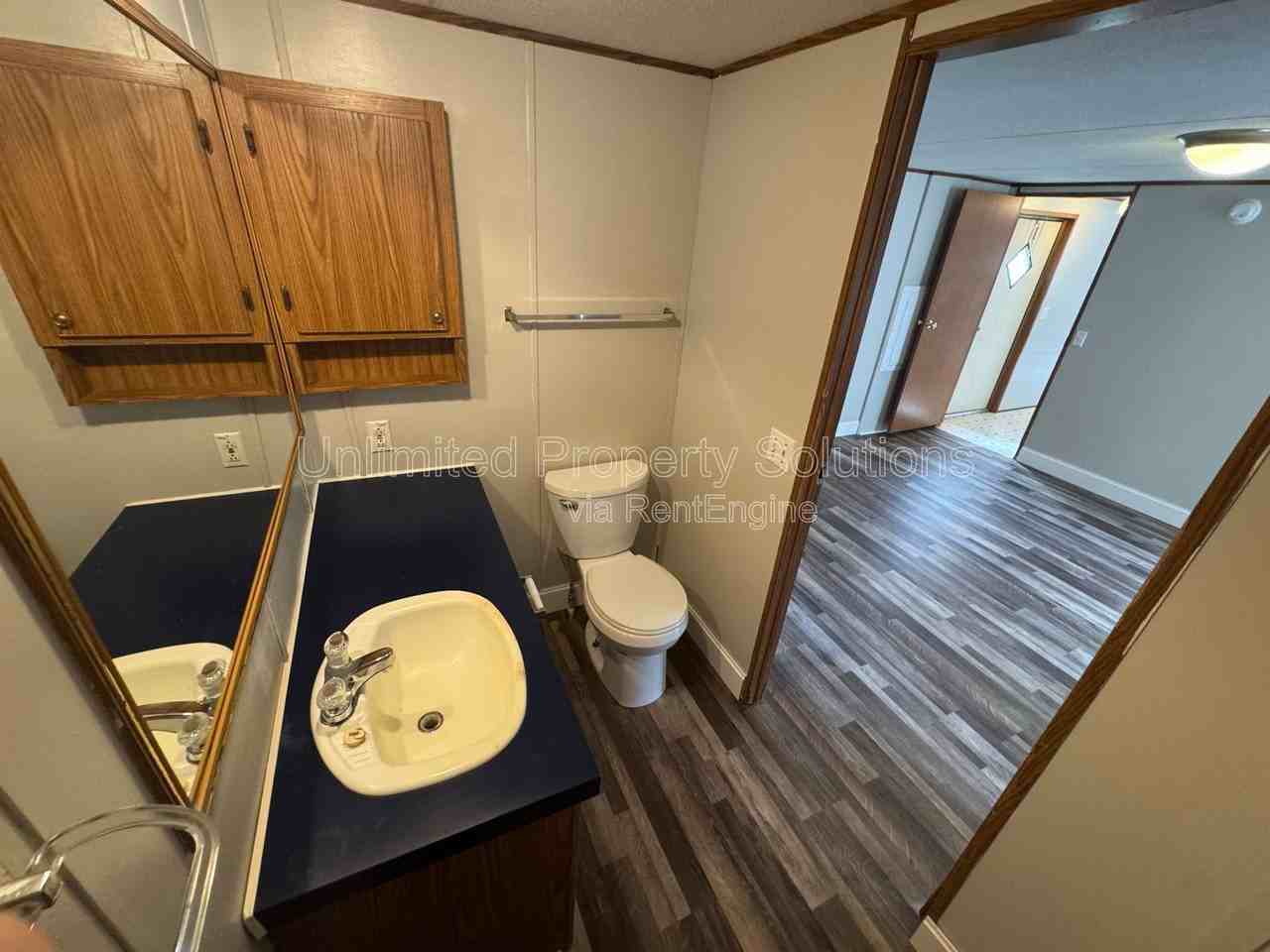 9499 Wendi Dr Ne #I - Photo 6 of 19