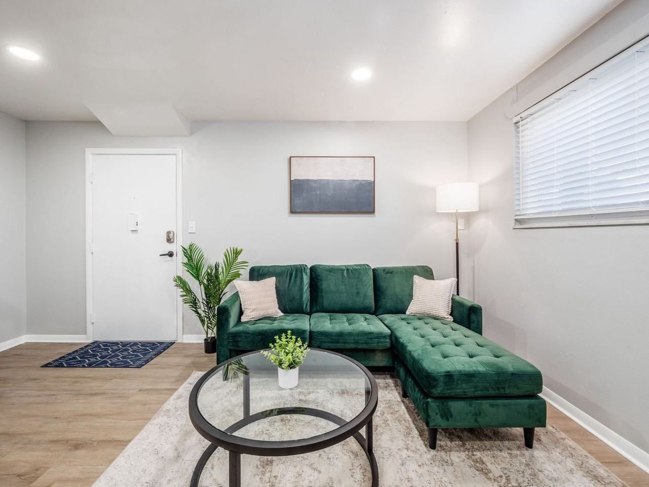 980 King Ave #308 - Photo 7 of 22