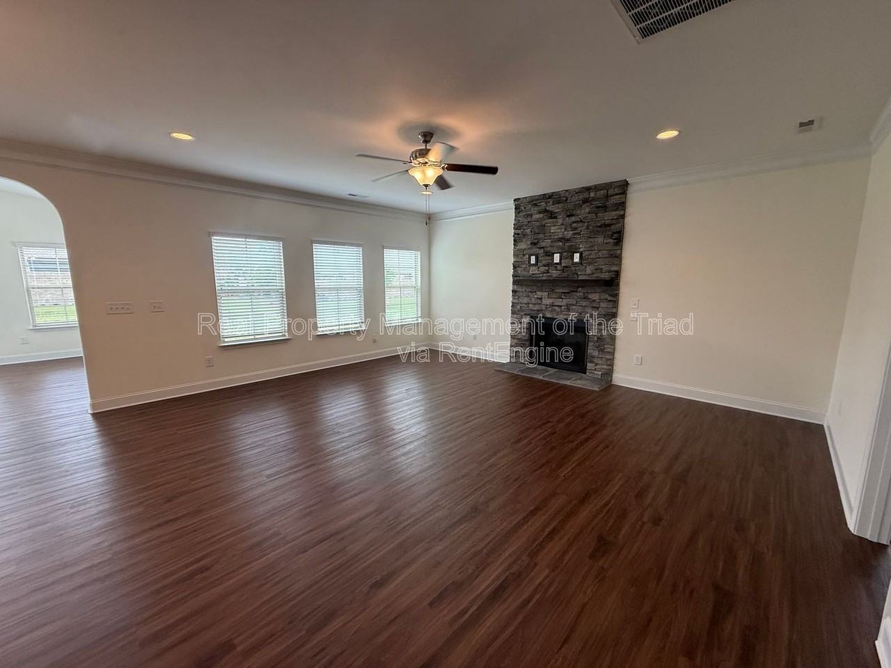 5741 Marblehead Dr - Photo 5 of 34