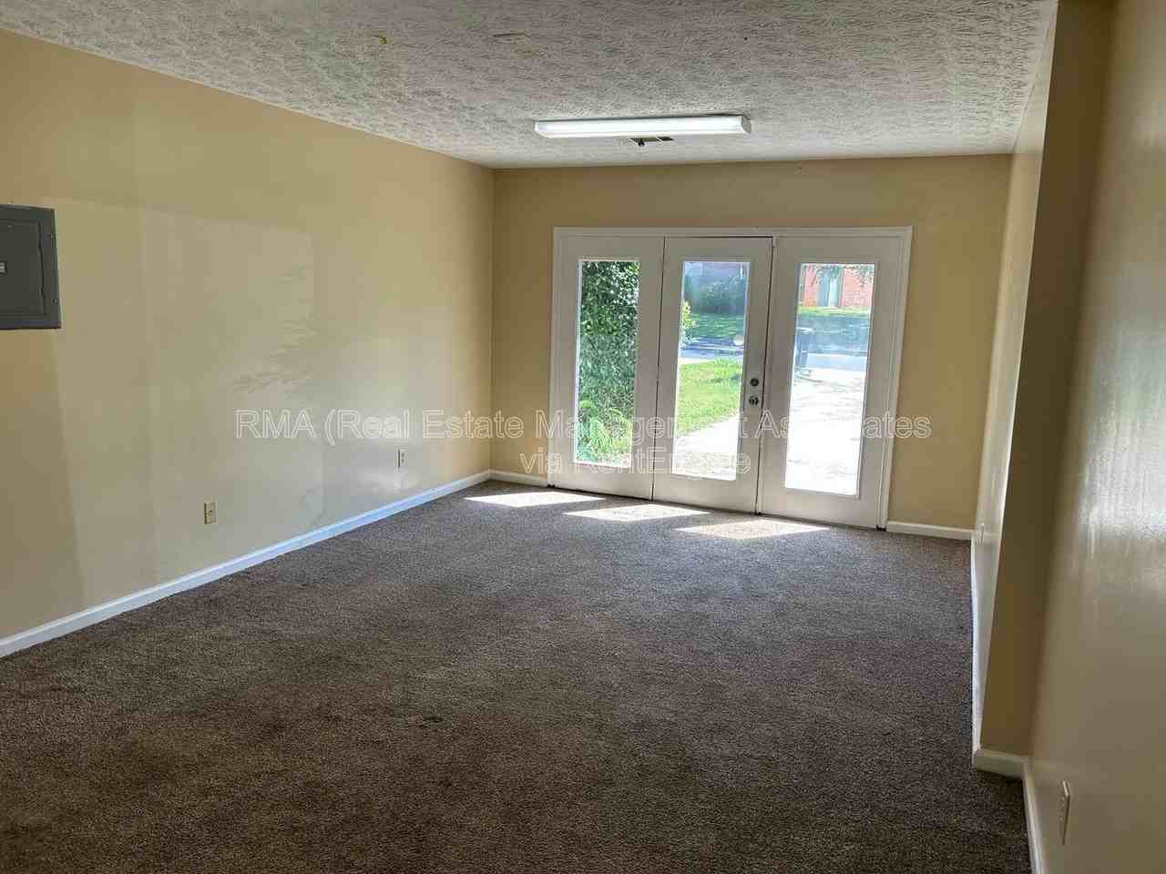 103 Waterford Way - Photo 2 of 8