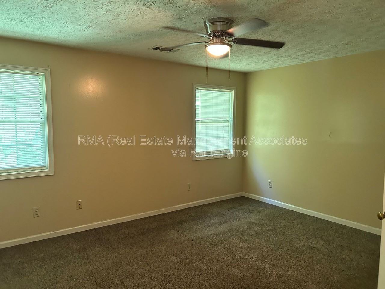 103 Waterford Way - Photo 3 of 8