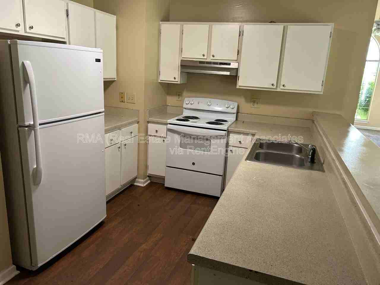 103 Waterford Way - Photo 7 of 8