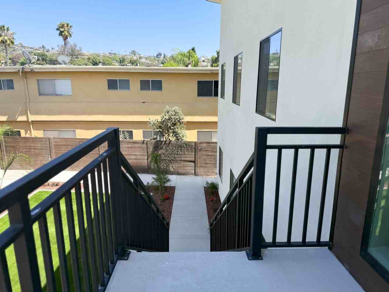 Park Villas La Mesa - Photo 6 of 40