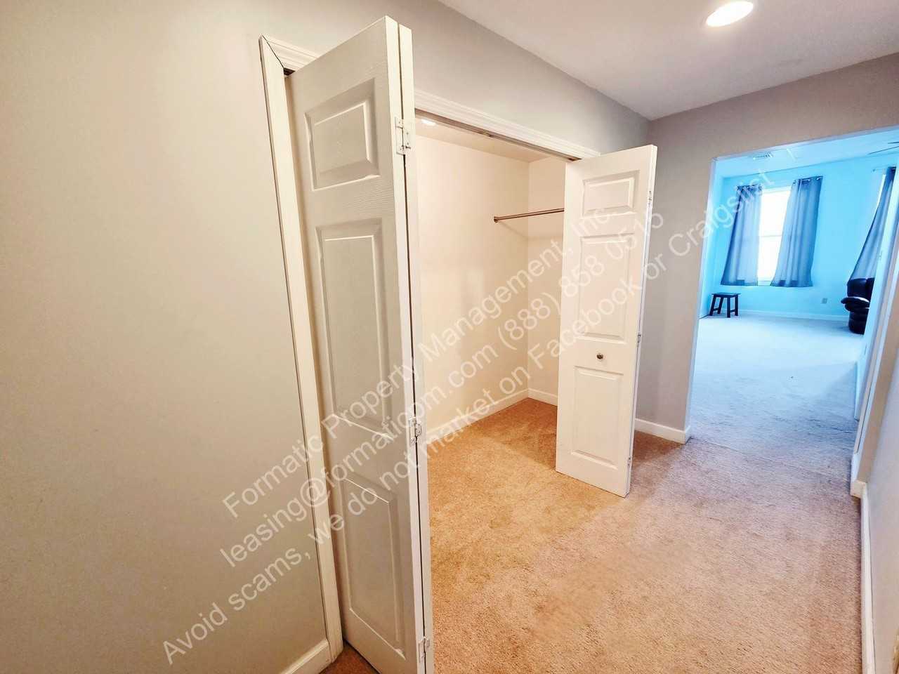 38 W Market St #3 - Photo 4 of 9