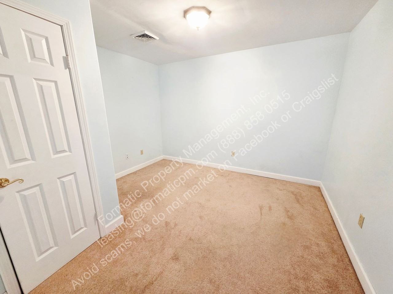 38 W Market St #3 - Photo 7 of 9