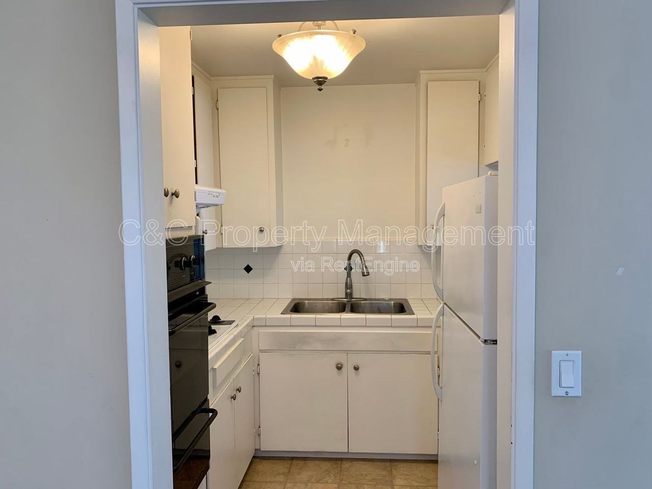 192 Sloat Ave #D - Photo 5 of 11