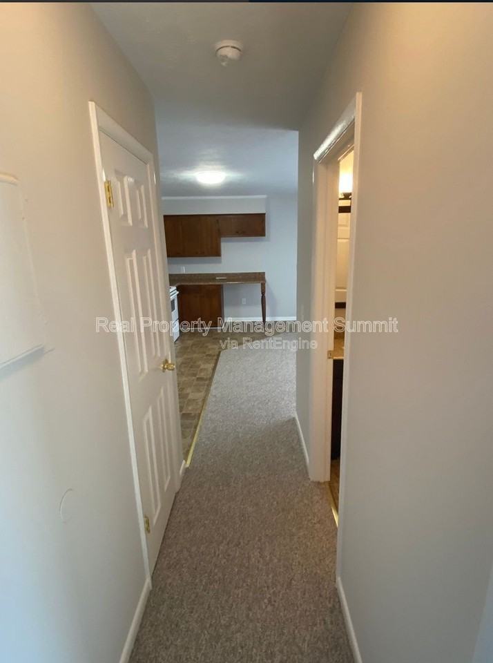 2407 Bare St #E - Photo 2 of 23
