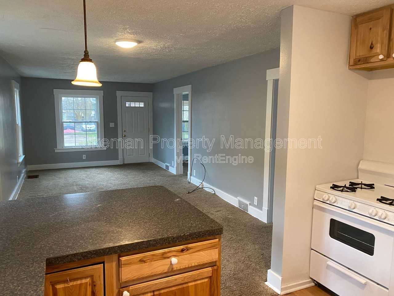 117 Nelson Ave - Photo 4 of 14