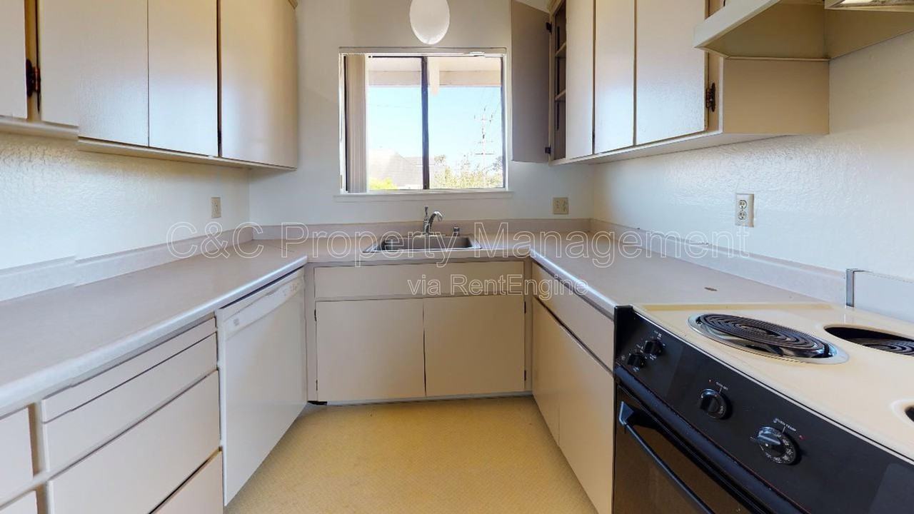 530 Junipero Ave #5 - Photo 2 of 7