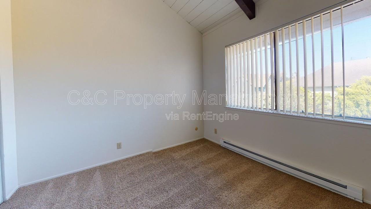 530 Junipero Ave #5 - Photo 6 of 7