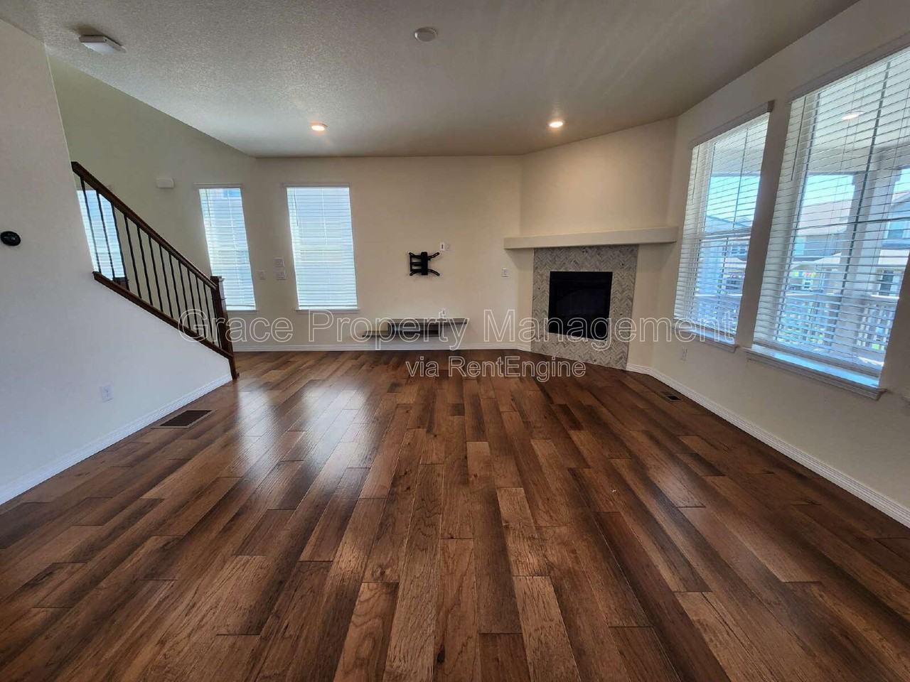 808 Byrd Dr - Photo 7 of 30