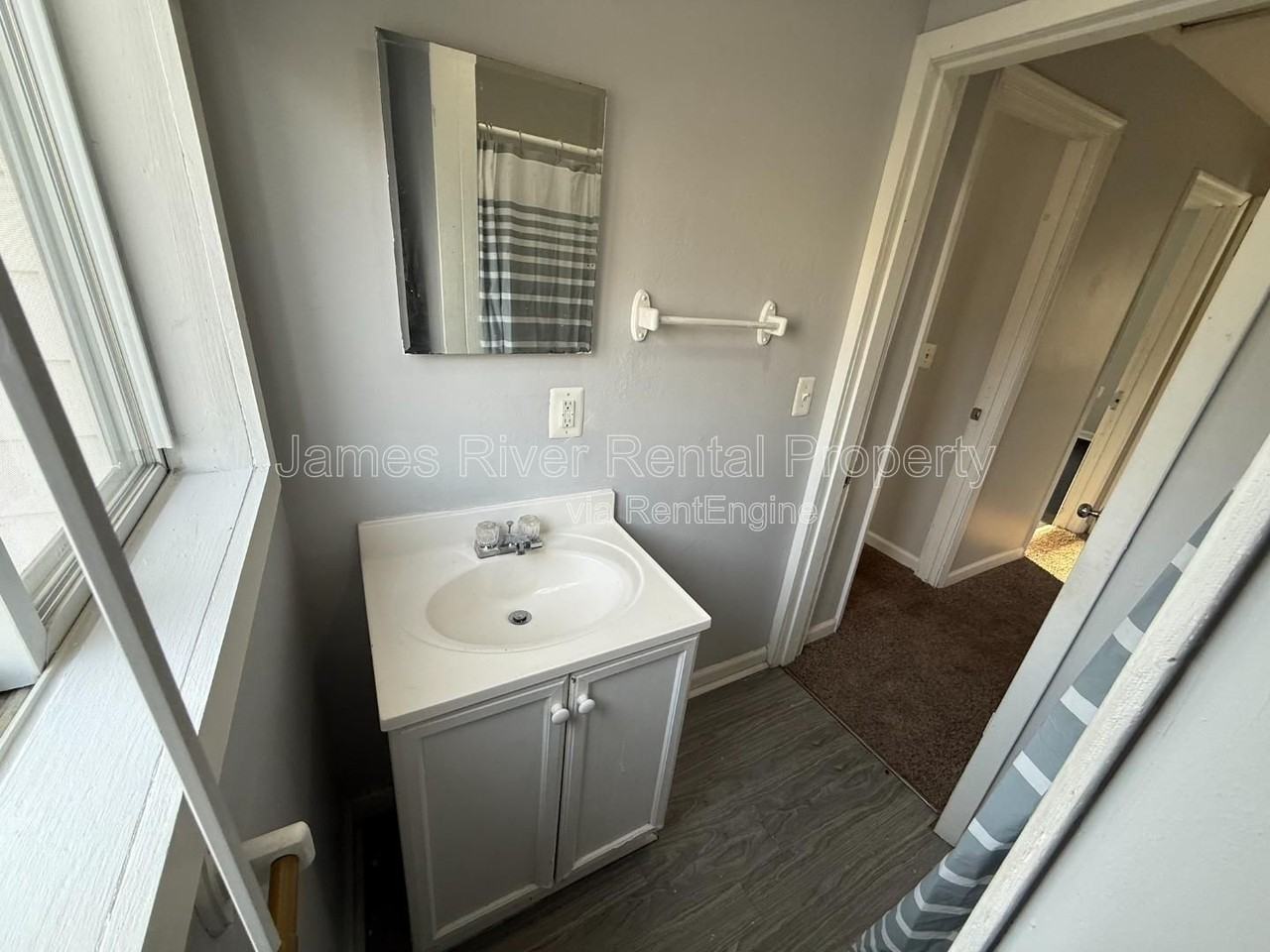 1507 6th St - Photo 6 of 13