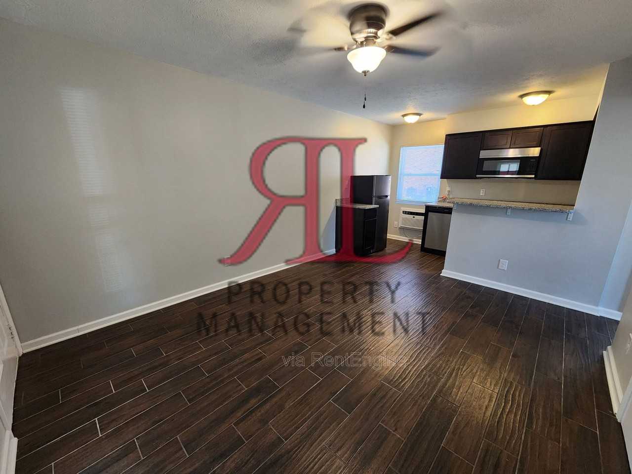 675 Riverview Dr #A4 - Photo 2 of 19