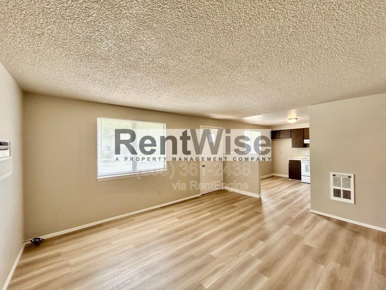 776 W Pennsylvania St - Photo 5 of 12