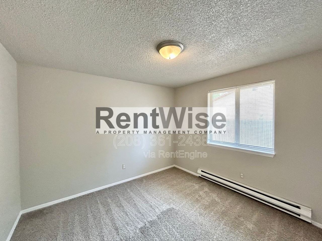 776 W Pennsylvania St - Photo 7 of 12