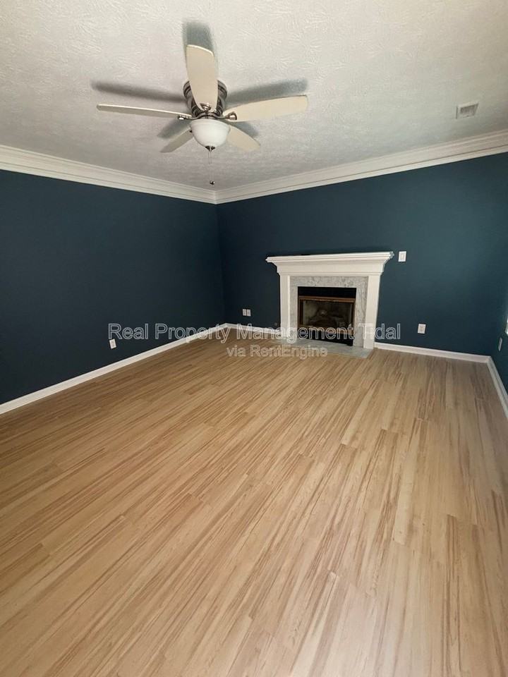 6252 Adams Hunt Dr - Photo 5 of 35