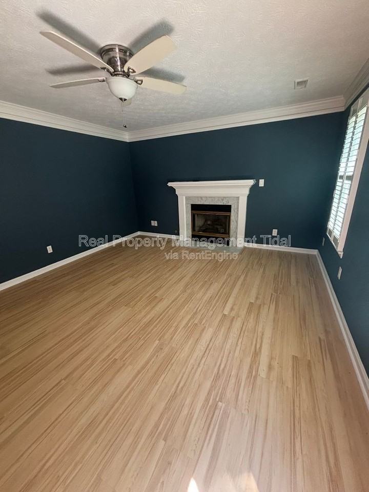 6252 Adams Hunt Dr - Photo 6 of 35