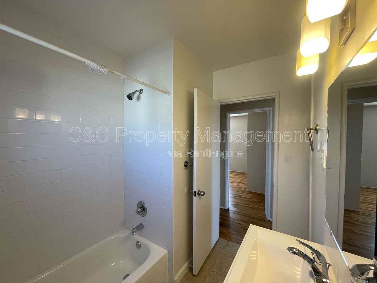 1234 Circle Ave #BB - Photo 3 of 13
