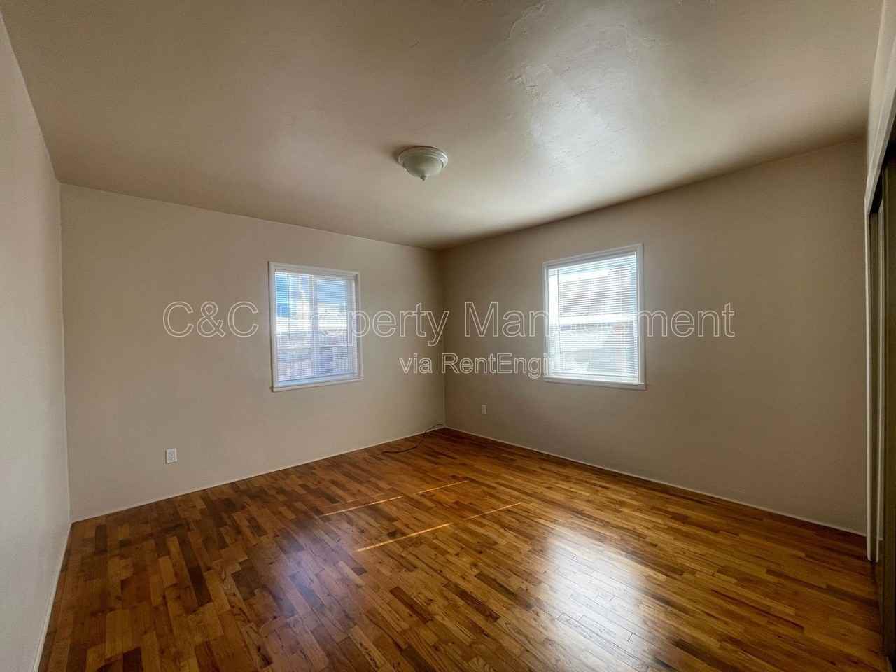 1234 Circle Ave #BB - Photo 7 of 13