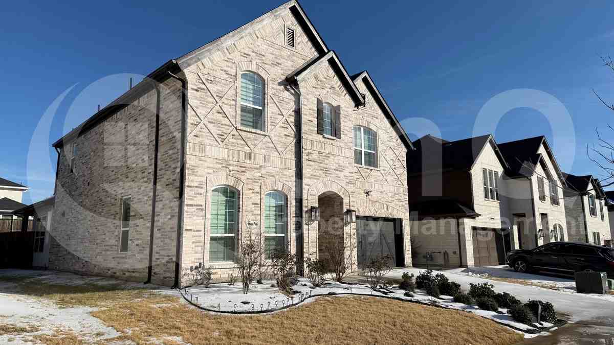 10678 Grayhead Dr - Photo 3 of 27