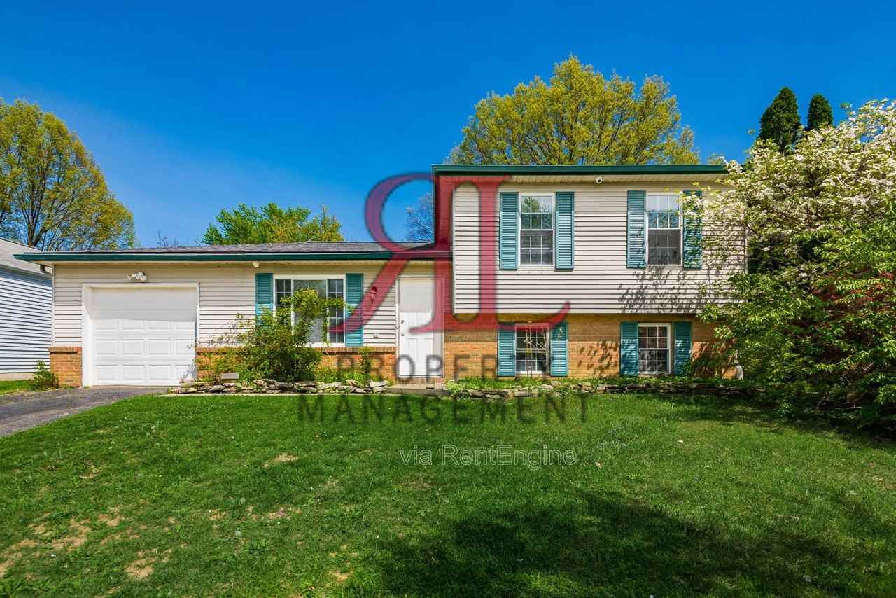 4922 Dunlap Rd - Photo 2 of 32