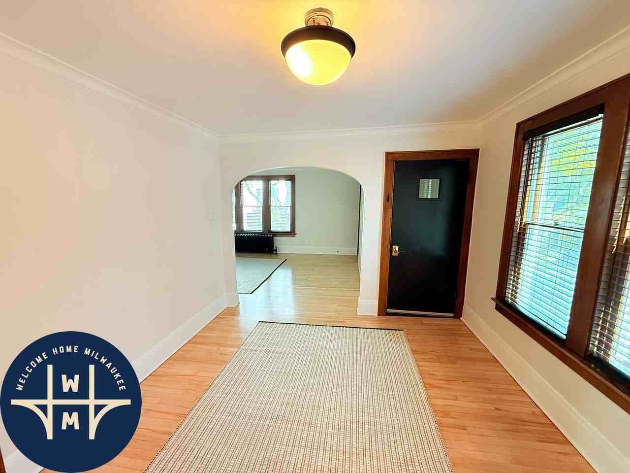 2333 N Cramer St - Photo 4 of 16