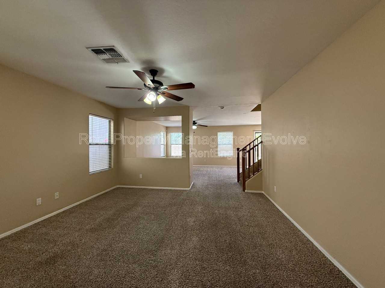 8145 W Palo Verde Ave - Photo 3 of 31